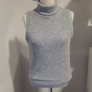 Liz & Zara Gray Sleeveless Turtleneck Sweater, Size XL